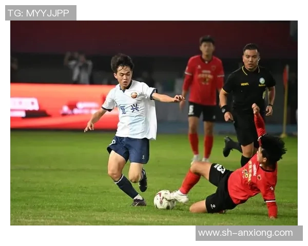 足球明星抵达新城市瞬间精彩瞬间大集合让我们一起见证他们的风采与魅力